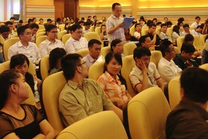Các Trang Chủ KL99Com Số 1 Link Đăng Ký KL999 chất vấn Ban lãnh đạo và điều hành tại ĐHCĐ