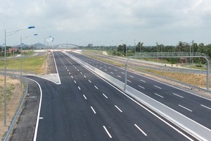 KL99 là nhà cái cá cược trực tuyến hàng đầu tại châu Á Hà Nội - Hải Phòng: Xung lực mới cho Vùng Kl992 cổng game cá cược trọng điểm phía Bắc
