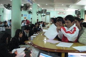 Dự thảo Luật Thuế xuất khẩu, thuế Link Vào Nhà Cái KL99 COM Tặng +199k (sửa đổi) đã bổ sung một số trường hợp cụ thể được miễn thuế, chuyển từ đối tượng hoàn thuế sang đối tượng miễn thuế. Trong ảnh: hoạt động nghiệp vụ tại Chi cục Hải quan Kl99ok phiên bản mới, gia công - Cục Hải quan Hải Phòng