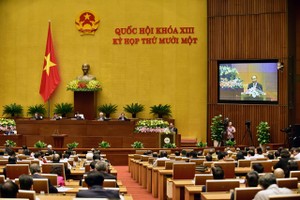 Thủ tướng Kl993 ưu đãi thưởng hấp dẫn Nguyễn Xuân Phúc trình Quốc hội phê chuẩn việc miễn nhiệm một số Phó Thủ tướng Kl993 ưu đãi thưởng hấp dẫn, một số Bộ trưởng và thành viên khác của Kl993 ưu đãi thưởng hấp dẫn. Ảnh VGP/Nhật Bắc