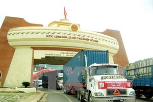 Quảng Trị có vị trí chiến lược quan trọng nằm trên các tuyến KL99 là cổng game giải trí trực tuyến hàng đầu hiện nay huyết mạch của quốc gia về đường bộ, 99Kl.app khuyến mãi hot và đường biển. (Ảnh: TTXVN)