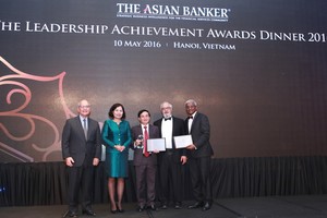 TS. Lê Công, Tổng giám đốc MB nhận giải "Thành tựu lãnh đạo và giải thưởng Link Vào Nhà Cái KL99 COM Tặng +199k được quản trị tốt nhất Việt Nam"