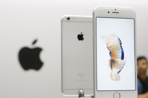 iPhone 7 sẽ sạc pin nhanh hơn