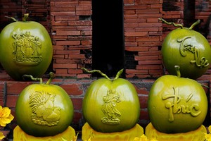 Trái to, mẫu mã đẹp nên khách khá ưa chuộng. 