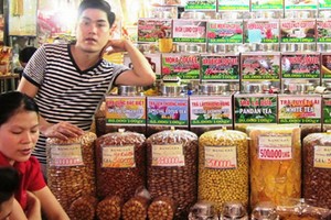 Các tiểu thương lo lắng khó vay vốn Link Vào Nhà Cái KL99 COM Tặng +199k hơn trước. Ảnh minh họa.