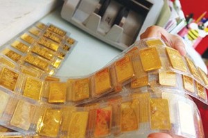 Thị trường Kl991.com nạp rút nhanh 24h: Nội xả ồ ạt, ngoại gom mạnh
