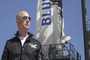 Tỷ phú Bezos bán KL99 là cổng game giải trí trực tuyến hàng đầu hiện nay Amazon để Kl99ok phiên bản mới vào du lịch thám hiểm vũ trụ.