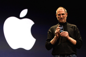 Dự án tạo ra iPhone ban đầu không được Jobs đánh giá cao.
