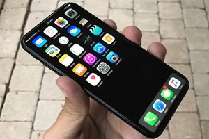 iPhone 8 bị lộ trên dây chuyền Kl994 nhà cái bóng đá world cup