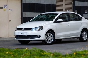 Polo cạnh tranh với những cái tên quen thuộc với khách Việt như Vios hay City.