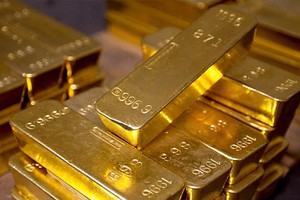 Sáng 1/11: Giá vàng thế giới sụt mạnh, vàng trong nước chỉ điều chỉnh nhé