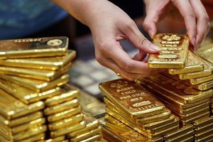 Giá vàng hôm nay (29/1): Trong nước và thế giới đồng loạt giảm
