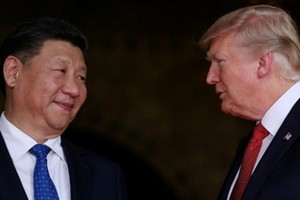 Chủ tịch Trung Quốc Tập Cận Bình và Tổng thống Mỹ - Donald Trump tại Florida  năm 2017. Ảnh: Reuters.