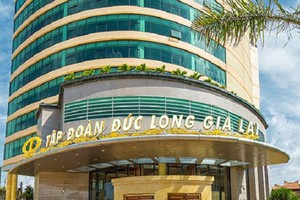 Tổng giám đốc Kl994 game bài casino hấp dẫn Đức Long Gia Lai (DLG) muốn mua 10 triệu KL99 là cổng game giải trí trực tuyến hàng đầu hiện nay