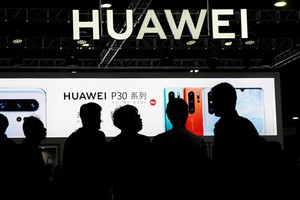 Huawei đòi tiền bản quyền Verizon có thể là bước đi liên quan tới Kl991.com tải ứng dụng. Ảnh: Reuters.