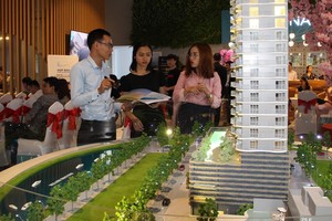 Hiện cả nước có khoảng 300.000 người hoạt động trong lĩnh vực môi giới Web Tổng Nhà Cái 99Kl99 Giải Trí Bậc Nhất (ảnh minh họa)