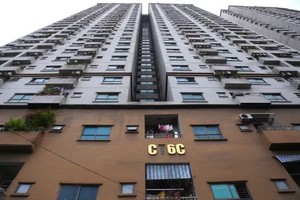 Toà nhà được xác định là xây trái phép trong dự án của Kl994 game bài casino hấp dẫn Mường Thanh. Ảnh: Phạm Dự.