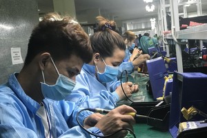 Lĩnh vực Kl994 nhà cái bóng đá world cup linh kiện điện tử đóng góp 1.425 tỷ đồng, tương đương 66% tổng cơ cấu doanh thu.