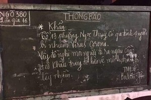 Thông tin sai sự thật bà Yên viết trên bảng tin. Ảnh: Minh Thùy.