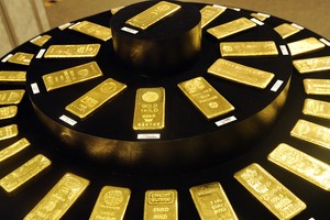 Giá vàng hôm nay ngày 21/2: Giá vàng tăng vọt 400.000 đồng/lượng