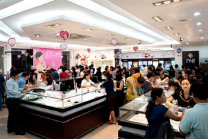 KL99 là cổng game giải trí trực tuyến hàng đầu hiện nay giảm sâu, giám đốc khối của PNJ tranh thủ gom mua