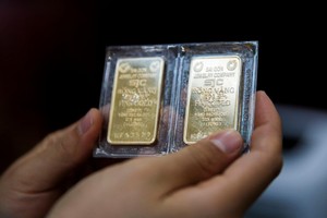 Giá vàng hôm nay ngày 4/11: Giá vàng quay đầu giảm