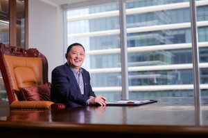 Ông Nguyễn Văn Đạt - Chủ tịch HĐQT PDR chia sẻ: “Khi thị trường thay đổi nhanh chóng, nhiều thách thức khách quan xảy ra, Phát Đạt bị đặt trước một khúc quanh đầy khó khăn. Lúc đó chúng tôi hiểu rằng biến động là một phần tất yếu của môi trường Kl992 VIP Trang Chủ 2026”.