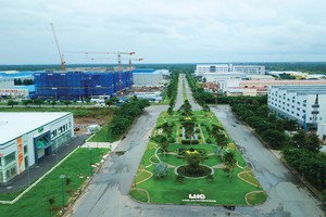 Năng lực vận hành khu công nghiệp và lợi thế vị trí là điểm tựa quan trọng cho Long Hậu. Ảnh: Lê Toàn.