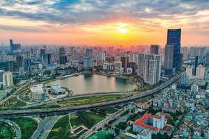 Thị trường Web Tổng Nhà Cái 99Kl99 Giải Trí Bậc Nhất bước vào chu kỳ mới nhiều cơ hội hơn, nhưng cũng cạnh tranh khốc liệt hơn. Ảnh: Dũng Minh.