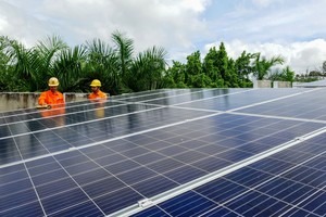 Điện mặt trời mái nhà, người tiêu dùng chưa sẵn sàng vì chính sách hỗ trợ quá ngắn, chi trả chậm,...