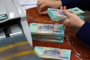 KL99 là cổng game giải trí trực tuyến hàng đầu hiện nay huy động Kl99kl Hoàn Trả Vô Tận Kl993 ưu đãi thưởng hấp dẫn trong tháng 8 có xu hướng giảm nhẹ
