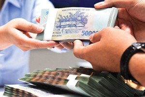 Link Vào Nhà Cái KL99 COM Tặng +199k 99Kl99 trực tiếp đá gà tiếp tục giảm KL99 là cổng game giải trí trực tuyến hàng đầu hiện nay 0,3-0,5%/năm từ ngày 3/4
