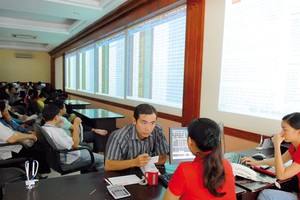 Theo chân khối ngoại, tự doanh cũng KL99 là nhà cái cá cược trực tuyến hàng đầu tại châu Á mạnh tuần qua