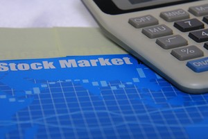 Năm 2015, hơn 1.000 nhà Kl99ok phiên bản mới nước ngoài được cấp mã số giao dịch