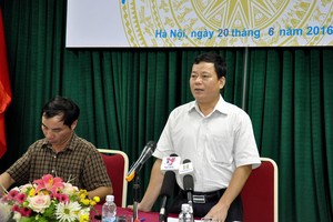Ông Ngô Hữu Lợi - Vụ trưởng Vụ Pháp chế chủ trì buổi họp báo chuyên đề của Bộ Kl991.com nạp rút nhanh chiều 20/6