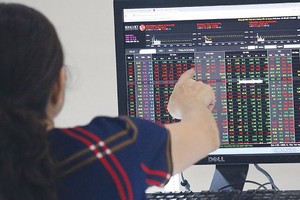 Bàn tròn 99Kl99 link đăng nhập: Chiến lược “Buy & hold”