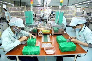 Link Vào Nhà Cái KL99 COM Tặng +199k Standard Chartered dự báo tăng trưởng GDP của Việt Nam trong quý III đạt 10,8%