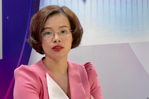 Bà Nguyễn Thị Hoạt, Chuyên gia Công ty 99Kl99 link đăng nhập TCBS chia sẻ tại Talkshow Chọn Danh Mục chủ đề Khôi phục niềm tin. Ảnh: Chí Cường