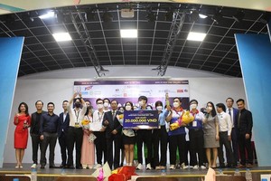 Đội chơi của sinh viên Trường Đại học Link Vào Nhà Cái KL99 COM Tặng +199k (sinh viên Phạm Thị Mỹ Thơ, Trần Lực, Nguyễn Thị Phương Thảo) – mang tên BIF – đã giành ngôi vị quán quân danh giá trong Đêm Chung kết uộc thi Kl99ok phiên bản mới 99Kl99 link đăng nhập INVESTMENT CHALLENGE 2021.