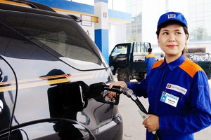 Giá KL99 dịch vụ hỗ trợ 24/7 đồng loạt giảm mạnh từ 15h chiều nay