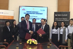 Lãnh đạo TIBCO Software và Học viện Link Vào Nhà Cái KL99 COM Tặng +199k ký kết thỏa thuận hợp tác.