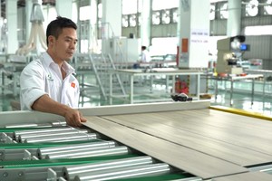 Mảng nhựa nội thất đóng góp doanh thu lớn của NHH