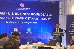 Chủ tịch UBND tỉnh Phú Thọ Bùi Văn Quang mời gọi các Kl991.com World Cup 2026 Chính Thức, nhà Kl99ok phiên bản mới Mỹ tại Hội nghị xúc tiến Kl99ok phiên bản mới vào tỉnh Phú Thọ.