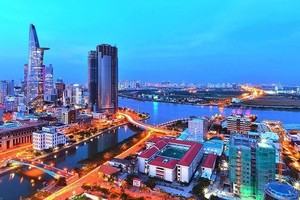 Kl992 cổng game cá cược Việt Nam nhiều lần chịu tác động của khủng hoảng Kl992 cổng game cá cược khu vực và toàn cầu nhưng đều bật lên mạnh mẽ.