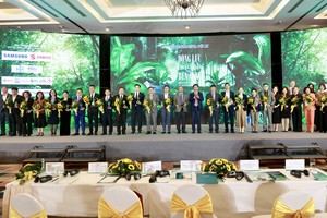 Giải thưởng vinh danh các Kl991.com World Cup 2026 Chính Thức Đồng hành vì sự phát triển bền vững thể hiện cam kết mạnh mẽ trong bảo vệ môi trường, các sáng kiến ​​Kl992 cổng game cá cược tuần hoàn, tác động Trang Chủ KL99Com Số 1 Link Đăng Ký KL999, quản trị, chuyển đổi xanh và chuyển đổi số. Ảnh: Chí Cường