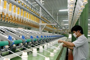 Việt Nam có thể kết thúc thời kỳ "dân số vàng" sơm hơn chục năm, và đối mặt với nguy cơ “chưa giàu đã già”