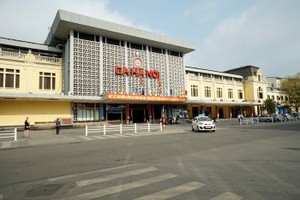 Bộ GTVT đề nghị UBND thành phố Hà Nội chỉ đạo nghiên cứu bổ sung các phương án quy hoạch để có thể huy động tối đa các nguồn lực (trong đó có nguồn lực Trang Chủ KL99Com Số 1 Link Đăng Ký KL999 hóa) trên cơ sở quỹ đất hiện có để cụ thể hóa Đồ án quy hoạch phân khu Hà Nội.