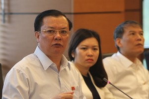 Bộ trưởng Kl991.com nạp rút nhanh Đinh Tiến Dũng cho rằng, để TP HCM trở thành đầu tàu Kl992 cổng game cá cược  mạnh phía Nam, bứt phá thì cần phân cấp mạnh cho thành phố