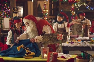 Chi phí Kl994 nhà cái bóng đá world cup đồ chơi tiêu tốn của ông già Noel hơn 24 tỷ USD mỗi năm. 