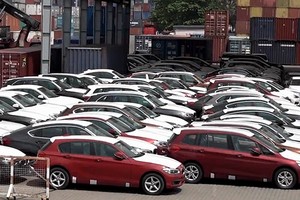 Giá xe Link Vào Nhà Cái KL99 COM Tặng +199k trung bình về Việt Nam là 416 triệu.